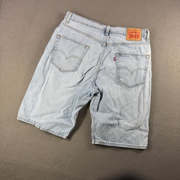 Levis 569 Loose Straight Denim Shorts Men 34 Light Wash Summer Casual Skate - Picture 3 of 10